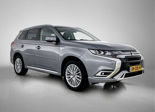 Mitsubishi OUTLANDER 2.4 PHEV Intense+ | Schuif/kantel dak | Trekhaak |