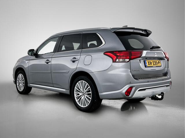 Mitsubishi OUTLANDER 2.4 PHEV Intense+ | Schuif/kantel dak | Trekhaak |