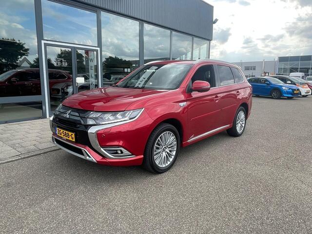 Mitsubishi OUTLANDER 2.4 PHEV Instyle