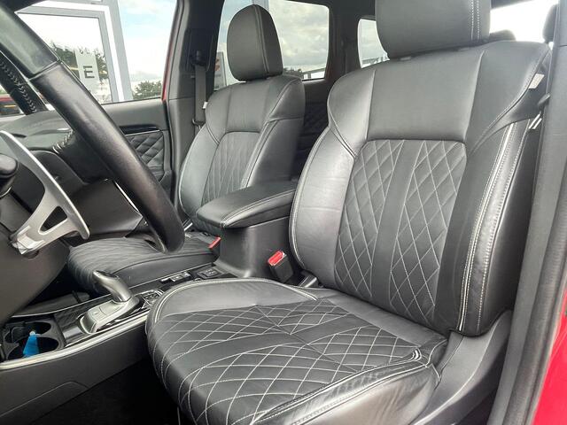 Mitsubishi OUTLANDER 2.4 PHEV Instyle