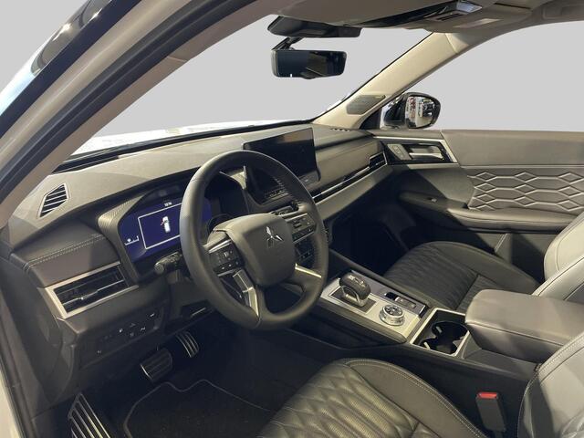 Mitsubishi OUTLANDER 2.4 PHEV Instyle | VAN ¤ 61.630,00 VOOR ¤ 58.630,00 | UIT VOORRAAD LEVERBAAR