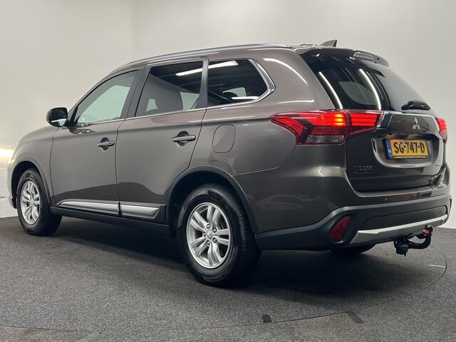 Mitsubishi OUTLANDER 2.0 Business Edition | TREKHAAK | CARPLAY | CAMERA |