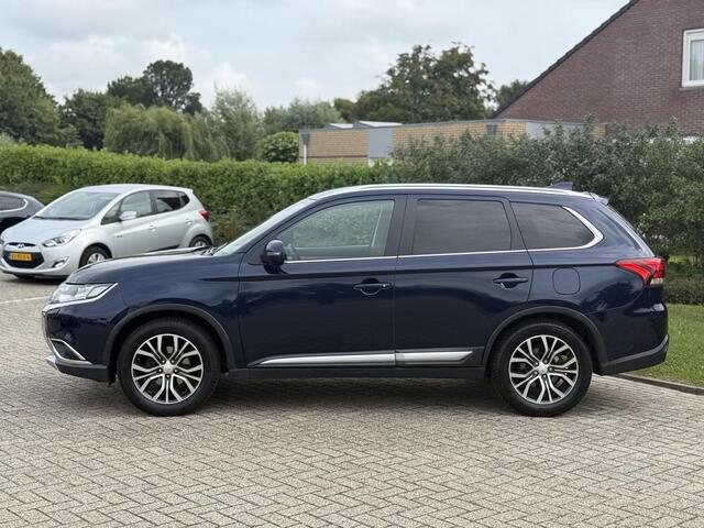 Mitsubishi OUTLANDER 2.0 Executive Edition 7 persoons | Trekhaak | Camera | 1e eigenaar