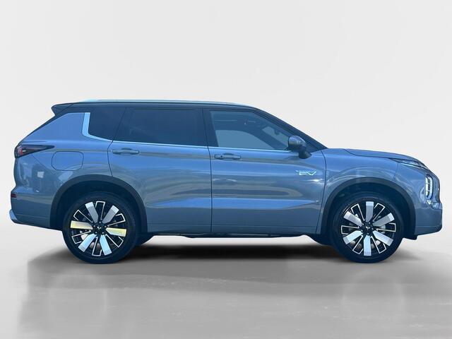 Mitsubishi OUTLANDER 2.4 PHEV Instyle+ | ¤2000 Voorraadkorting| Meest complete versie | Automatische achterklep | Stoel verwarming/ verkoeling | Schuif-kantel dak | Stoelmassage |