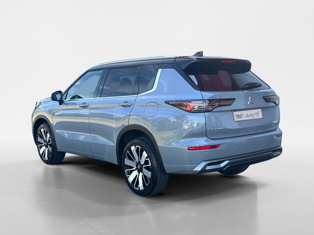 Mitsubishi OUTLANDER 2.4 PHEV Instyle+ | ¤2000 Voorraadkorting| Meest complete versie | Automatische achterklep | Stoel verwarming/ verkoeling | Schuif-kantel dak | Stoelmassage |