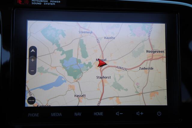 Mitsubishi OUTLANDER 2.4 PHEV Intense+ Sportpakket, Dealer O.H, Opendak, Red Diamond