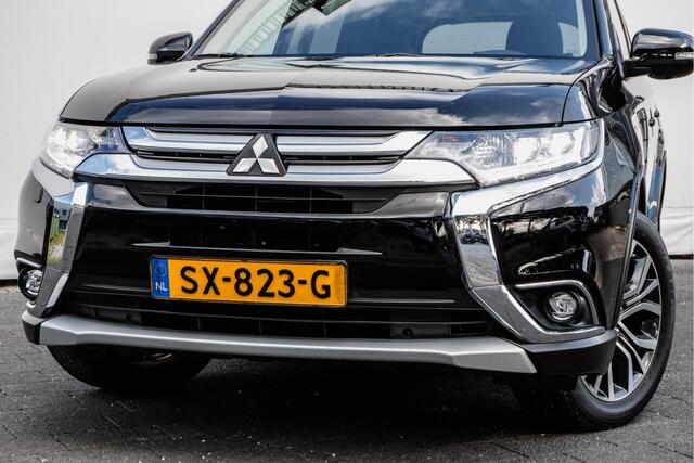 Mitsubishi OUTLANDER 2.0 150pk Aut. Connect Pro Trekhaak/ Camera/ Rockford audio/ Stoelverwarming/ DAB+