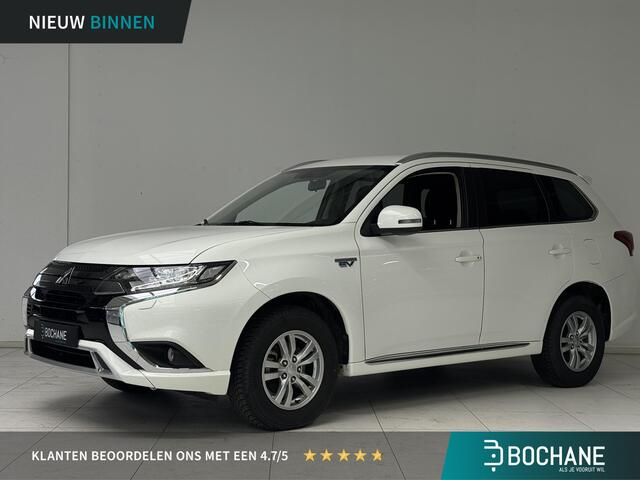 Mitsubishi OUTLANDER 2.4 PHEV Pure | Camera | Cruise control | Stoelverwarming |