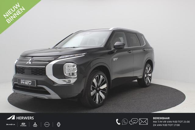 Mitsubishi OUTLANDER 2.4 PHEV Instyle+ / ¤4000,- Voordeel Op Nieuwprijs / Prijs is rijklaar / Nieuw Model 2025 / Elektrische Range 86 KM WLTP / 1600KG Trekgewicht / 8 Jaar Fabrieksgarantie / Full Option /
