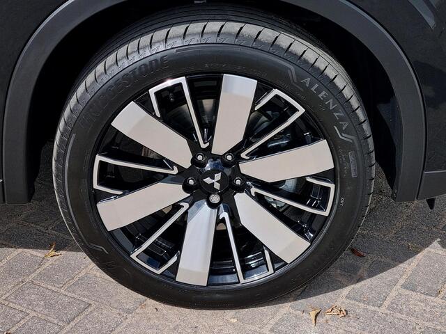 Mitsubishi OUTLANDER 2.4 PHEV First Edition / Elektrische Range 86 KM WLTP / Trekhaak 1600KG Trekgewicht / 8 Jaar Fabrieksgarantie