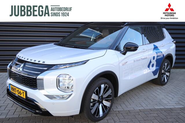 Mitsubishi OUTLANDER 2.4 PHEV Instyle+ Veel accessoires, Zwart dak, Massage stoelen, Bruin interieur