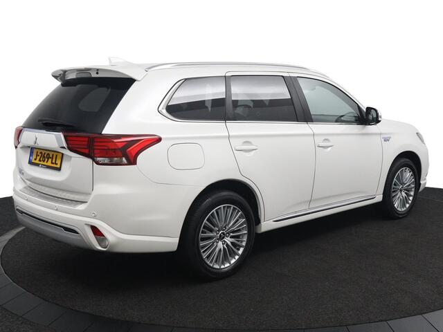 Mitsubishi OUTLANDER 2.4 PHEV Instyle Navi | Achteruitrijcamera