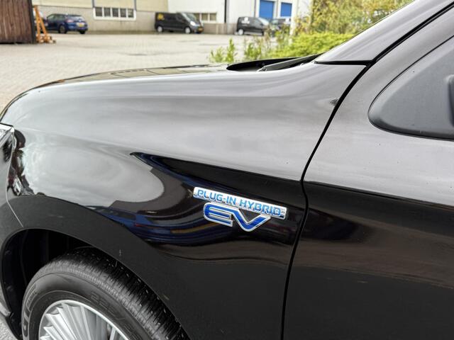 Mitsubishi OUTLANDER 2.4 PHEV Pure+ 240PK CarplayoCamera