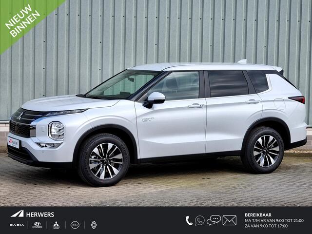 Mitsubishi OUTLANDER 2.4 PHEV Intense / ¤4000,- Voordeel Op Nieuwprijs / Nieuw Model 2025 / Elektrische Range 86 KM WLTP / 1600KG Trekgewicht / 8 Jaar Fabrieksgarantie