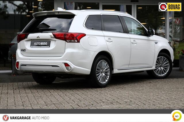 Mitsubishi OUTLANDER 2.4 PHEV 4WD Instyle | Trekhaak | Winterbanden set