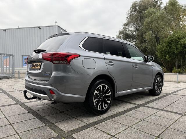 Mitsubishi OUTLANDER 2.0 PHEV Premium | Carplay | Camera | Trekhaak |