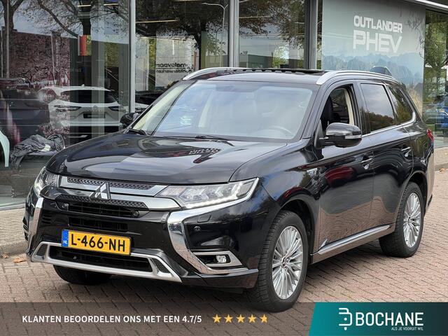Mitsubishi OUTLANDER 2.4 PHEV Intense+ | Trekhaak | Navigatie | Sunroof |
