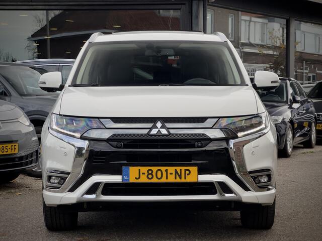 Mitsubishi OUTLANDER 2.4 PHEV INTENSE+ PANODAK LEDER NAVI CAMERA LED LMV PDC