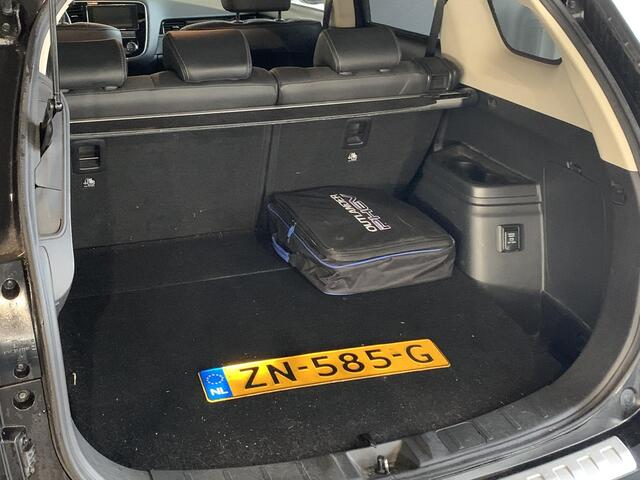 Mitsubishi OUTLANDER 2.4 PHEV Intense+ ELEKTRISCH SCHUIF/KANTELDAK | ELEKTRISCHE ACHTERKLEP | ACHTERUITRIJCAMERA