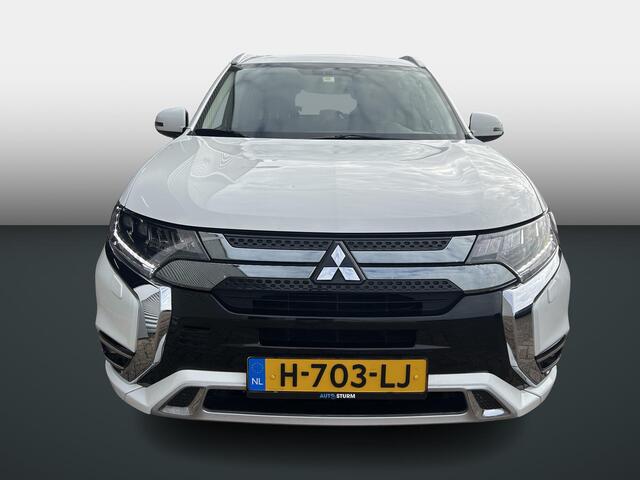 Mitsubishi OUTLANDER 2.4 PHEV Pure+