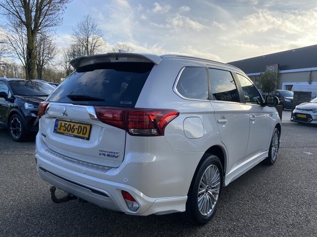 Mitsubishi OUTLANDER 2.4 PHEV Intense S | Trekhaak