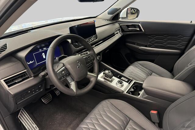 Mitsubishi OUTLANDER 2.4 PHEV Instyle Black edition ACTIE registratie 2026 all in prijs getoond model