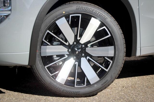 Mitsubishi OUTLANDER 2.4 PHEV Instyle+