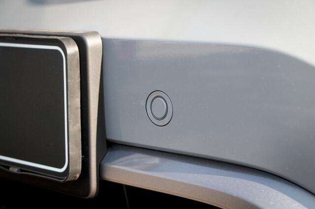 Mitsubishi OUTLANDER 2.4 PHEV Instyle+