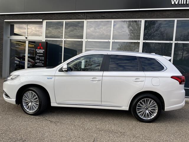 Mitsubishi OUTLANDER 2.4 PHEV Intense | Standkachel | Navigatie Android of Apple auto