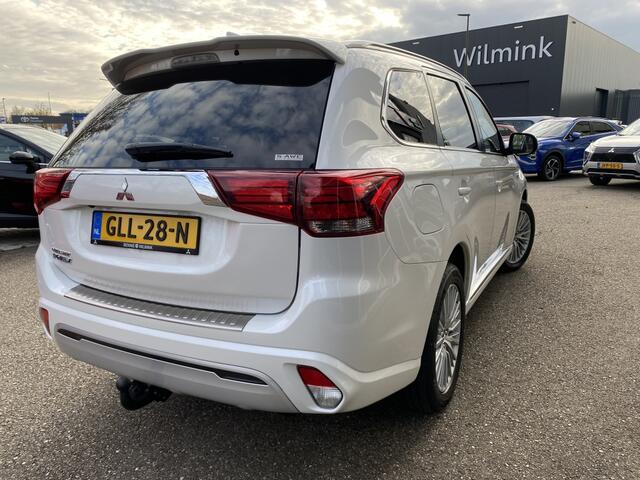 Mitsubishi OUTLANDER 2.4 PHEV Intense | Standkachel | Navigatie Android of Apple auto
