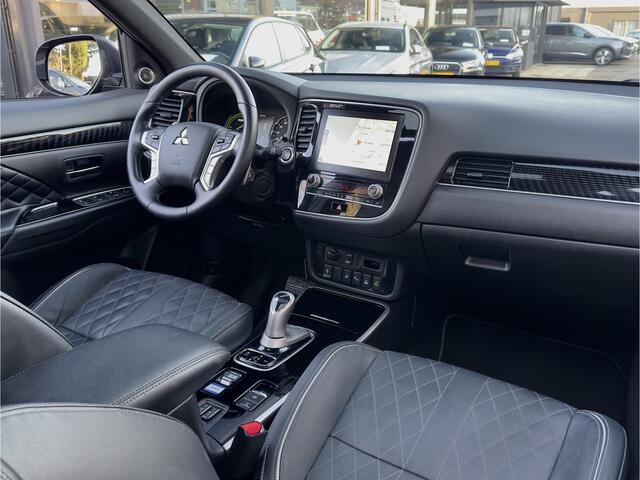 Mitsubishi OUTLANDER 2.4 PHEV INSTYLE PANODAK DESIGNO-LEDER NAVI CAMERA APPLE-CARPLAY LED LMV PDC