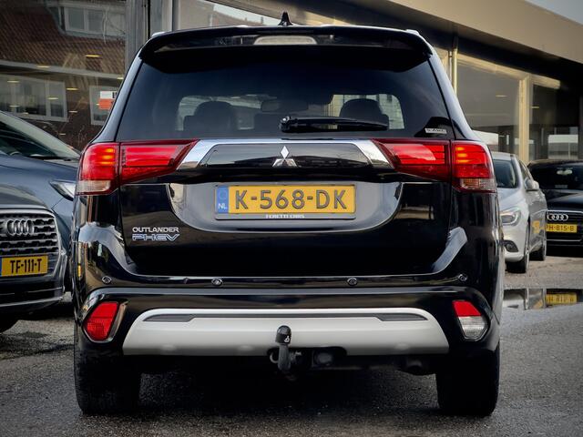 Mitsubishi OUTLANDER 2.4 PHEV INSTYLE PANODAK DESIGNO-LEDER NAVI CAMERA APPLE-CARPLAY LED LMV PDC