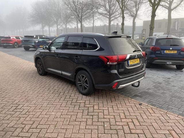Mitsubishi OUTLANDER 2.0 | Trekhaak | 1600KG Trekgewicht | Full Map Navigatie |
