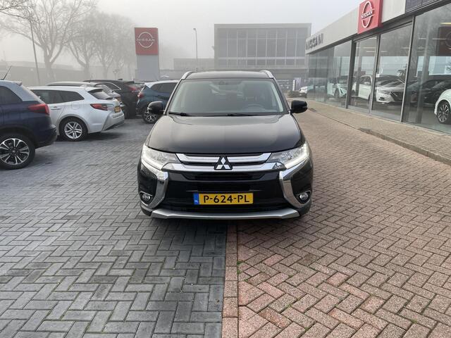 Mitsubishi OUTLANDER 2.0 | Trekhaak | 1600KG Trekgewicht | Full Map Navigatie |