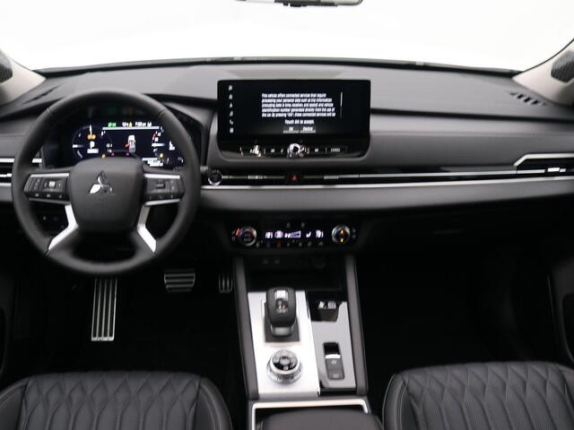 Mitsubishi OUTLANDER 2.4 PHEV Instyle / ¤6.000,- Voordeel Op Nieuwprijs / Prijs is rijklaar / Nieuw Model 2025 / Elektrische Range 86 KM WLTP / 1600KG Trekgewicht / 8 Jaar Fabrieksgarantie /