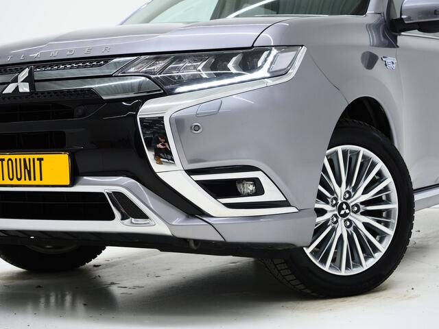 Mitsubishi OUTLANDER 2.4 PHEV Intense | Camera | Keyless | Power Sound | Trekhaak | Stoelverwarming | Carplay