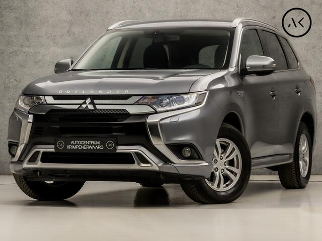 Mitsubishi OUTLANDER 2.0 PHEV X-Line 203pk Automaat (CAMERA, DAB+, ALCANTARA/LEER, SPORTSTOELEN, STOELVERWARMING, BLUETOOTH, GETINT GLAS, XENON, NIEUWSTAAT)