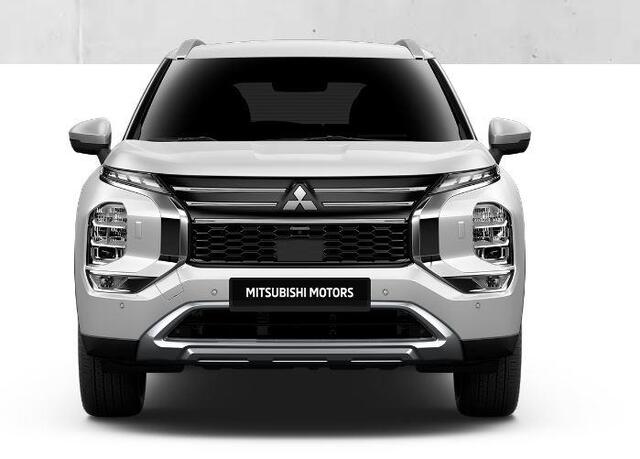 Mitsubishi OUTLANDER 2.4 PHEV First Edition RIJKLAAR | Mengelers Actieprijs: ¤ 51.390,00*