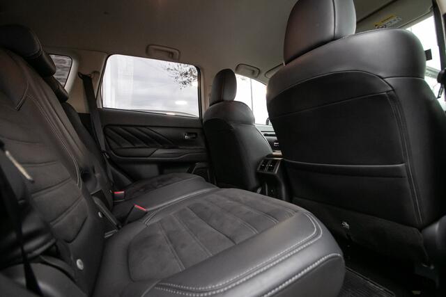 Mitsubishi OUTLANDER 2.4 PHEV Intense | afn. trekhaak