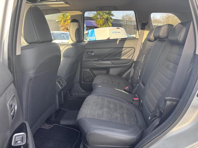 Mitsubishi OUTLANDER 2.4 PHEV Intense+ incl. Trekhaak!
