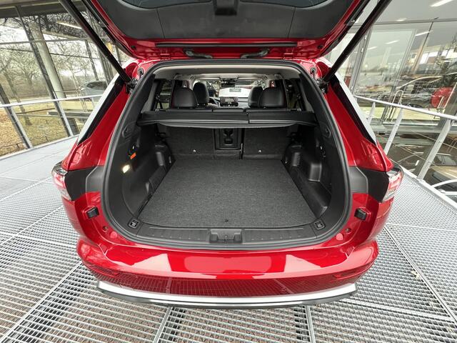 Mitsubishi OUTLANDER 2.4 PHEV Instyle | DIRECT LEVERBAAR MET 8 JAAR FABRIEKSGARANTIE!