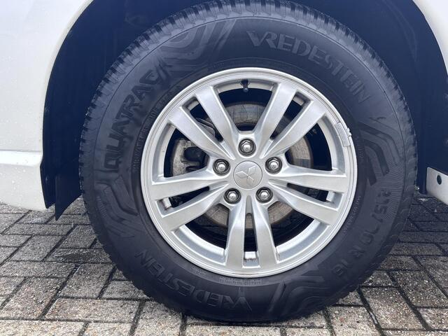 Mitsubishi OUTLANDER 2.4 PHEV Pure incl. Trekhaak!