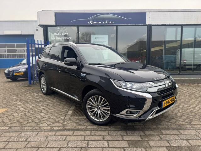 Mitsubishi OUTLANDER 2.4 PHEV Instyle+ | PANODAK | STUURVERW. | 360* CAM | LEER