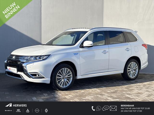 Mitsubishi OUTLANDER 2.4 PHEV Plug-in Instyle Automaat / Afn. Trekhaak / Garantie tot 9-2029 <160.000km / Adap Cruise / Dealer onderhouden / Panorama dak / 1500kg Trekgewicht / Rondomzicht Camera / Apple Carplay Android Auto / Allseason banden / Stuur & Stoelverwarming /