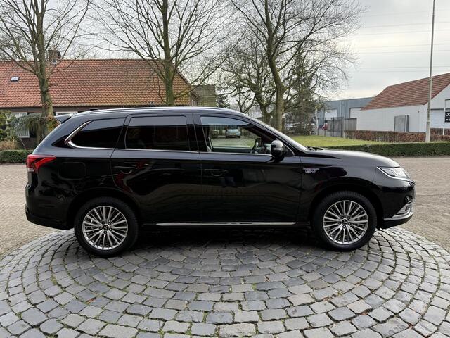 Mitsubishi OUTLANDER 2.4 PHEV Instyle | 18" LMV | ALL-Season | Navi | Leder | PDC V+A | All-in rijklaarprijs