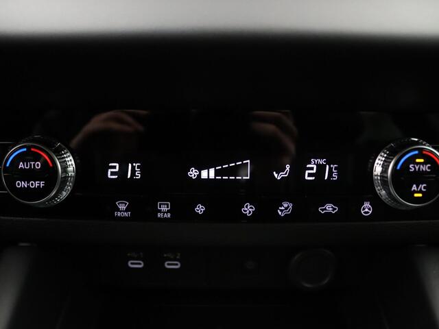 Mitsubishi OUTLANDER 2.4 PHEV Intense 306pk 360° Camera | Adapt. Cruise | Yamaha | Stoel-/stuurverw.