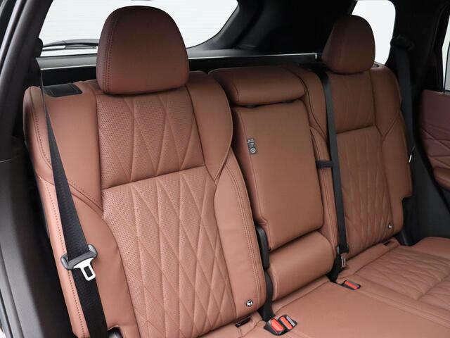 Mitsubishi OUTLANDER 2.4 PHEV Instyle+ | Trekhaak | Bruin lederen bekleding | Yamaha audio | Panoramadak | Stoelmassage |