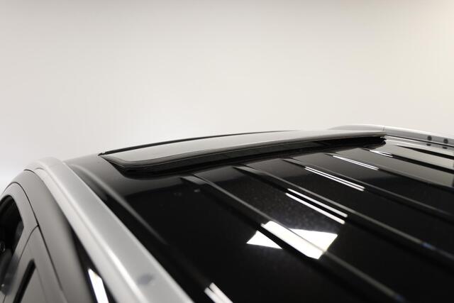 Mitsubishi OUTLANDER 2.4 PHEV Instyle | Schuif- opendak | Navi | Zomer & winterset