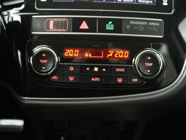 Mitsubishi OUTLANDER 2.4 PHEV Intense | Trekhaak | Carplay |