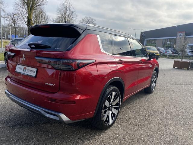 Mitsubishi OUTLANDER 2.4 PHEV Instyle